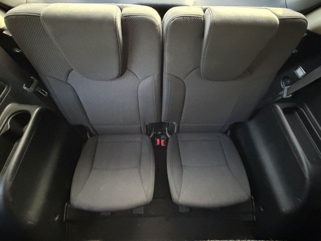 Used Kia Carens 2015 for sale - 76333520: Photo 10