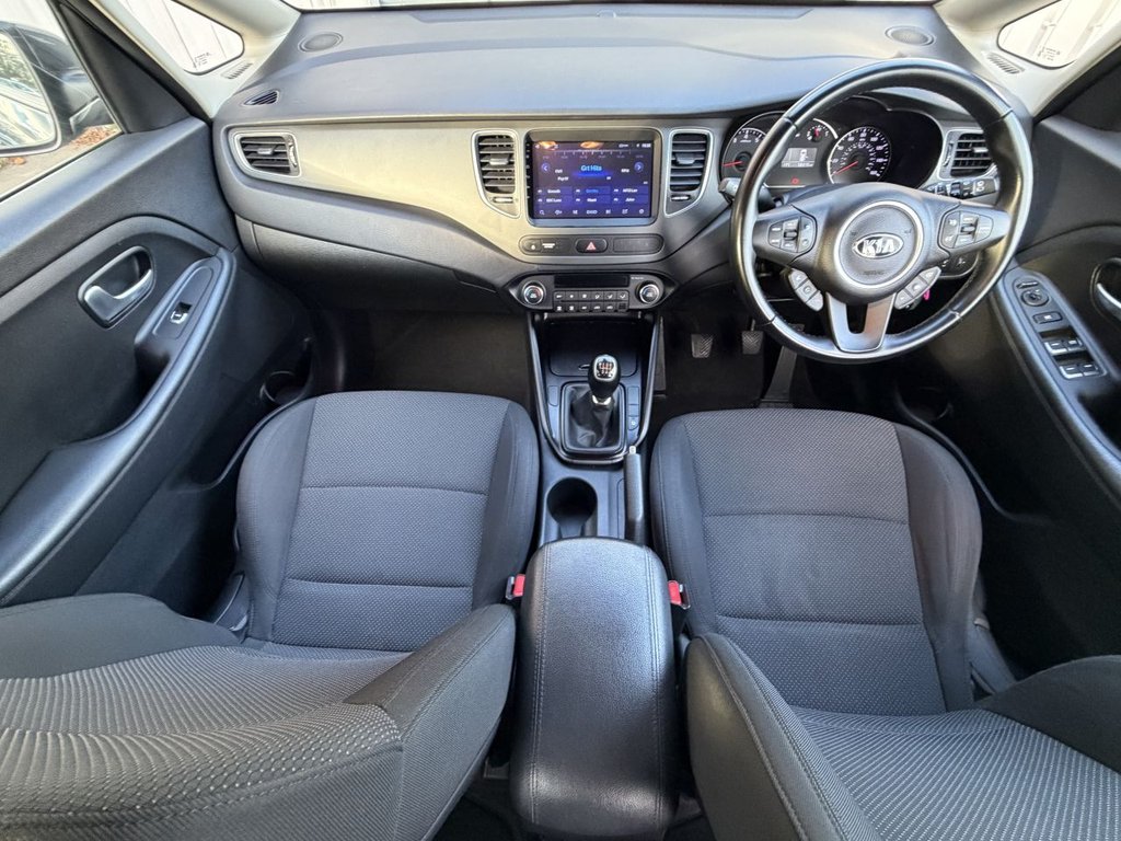 Used Kia Carens 2015 for sale - 76333520: Photo 12