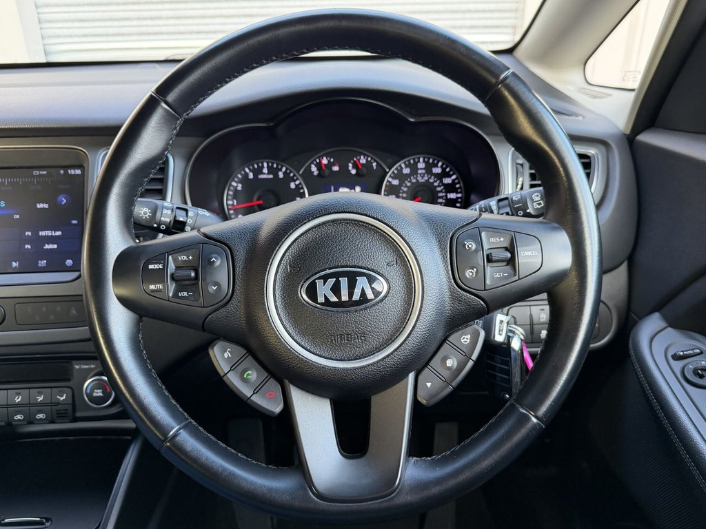 Used Kia Carens 2015 for sale - 76333520: Photo 13