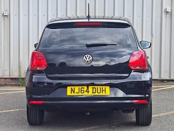Used Volkswagen Polo 2014 for sale - 75613005: Photo