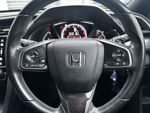 Used Honda Civic 2017 for sale - 76303609: Photo 18
