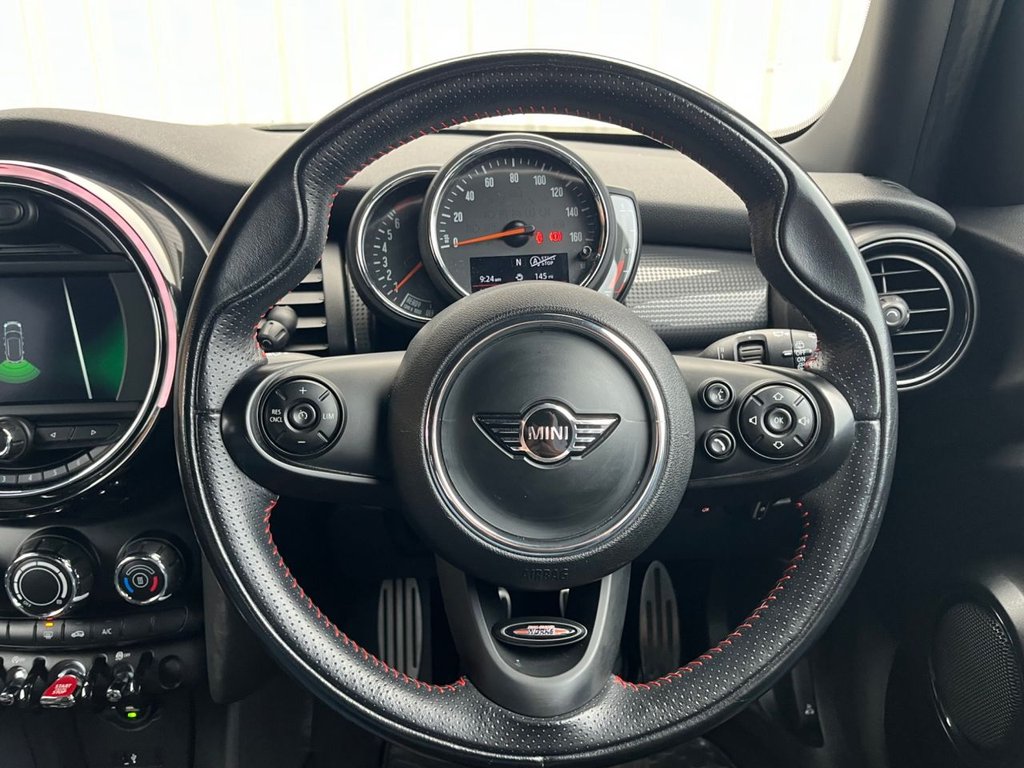 Used MINI Hatch 2018 for sale - 76039614: Photo 12