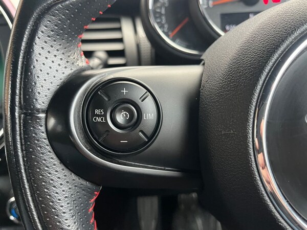 Used MINI Hatch 2018 for sale - 76039614: Photo 13