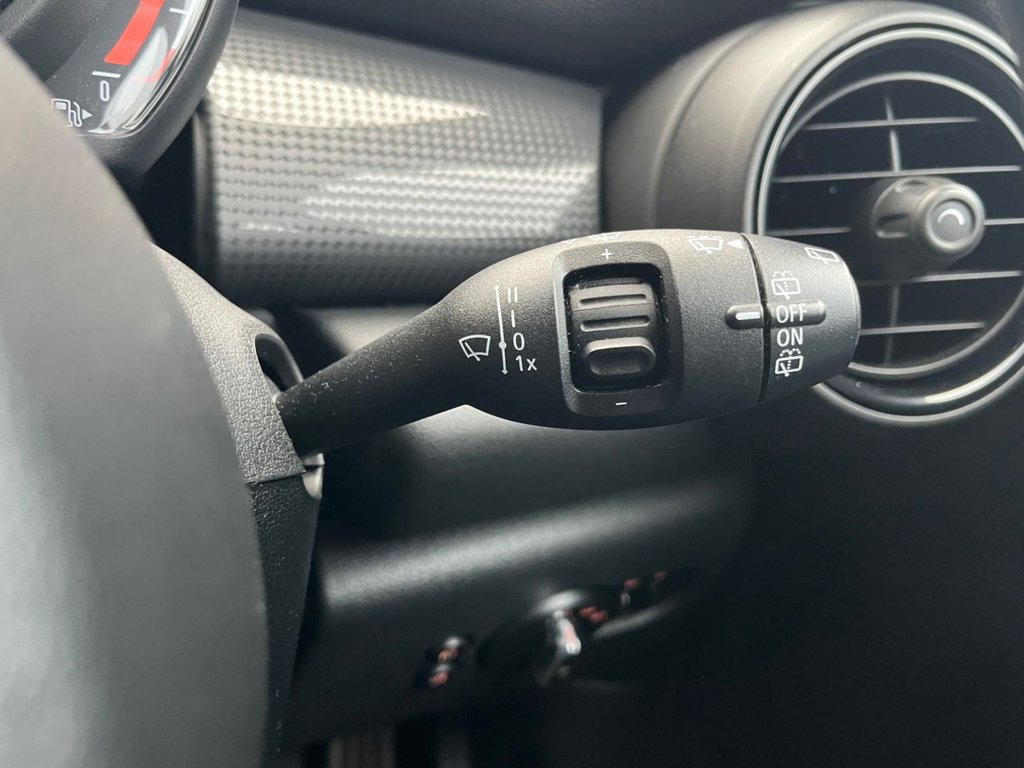 Used MINI Hatch 2018 for sale - 76039614: Photo 16