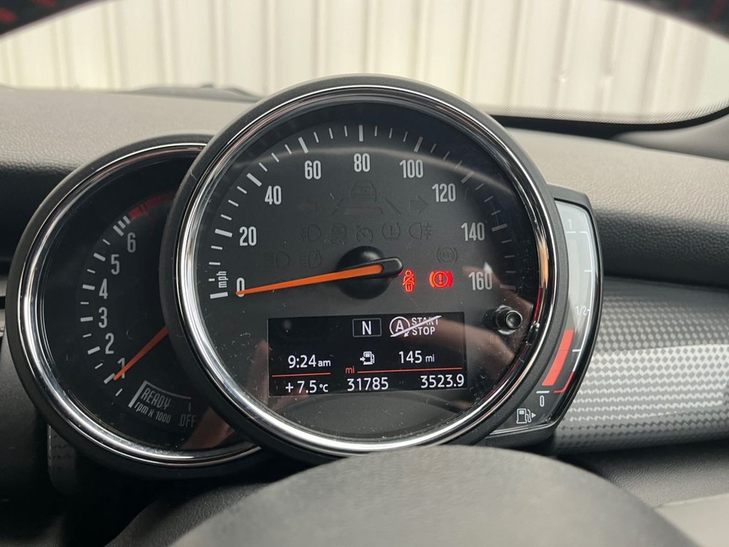 Used MINI Hatch 2018 for sale - 76039614: Photo 17