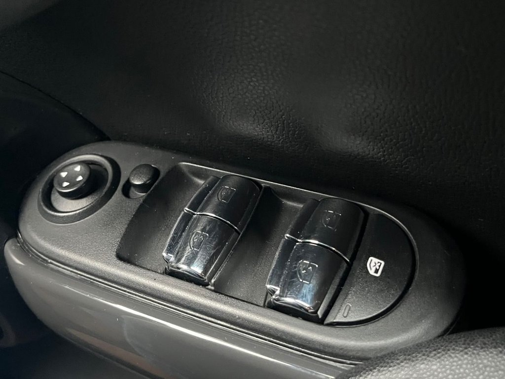 Used MINI Hatch 2018 for sale - 76039614: Photo 23