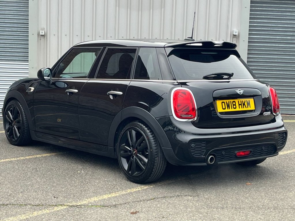 Used MINI Hatch 2018 for sale - 76039614: Photo 3