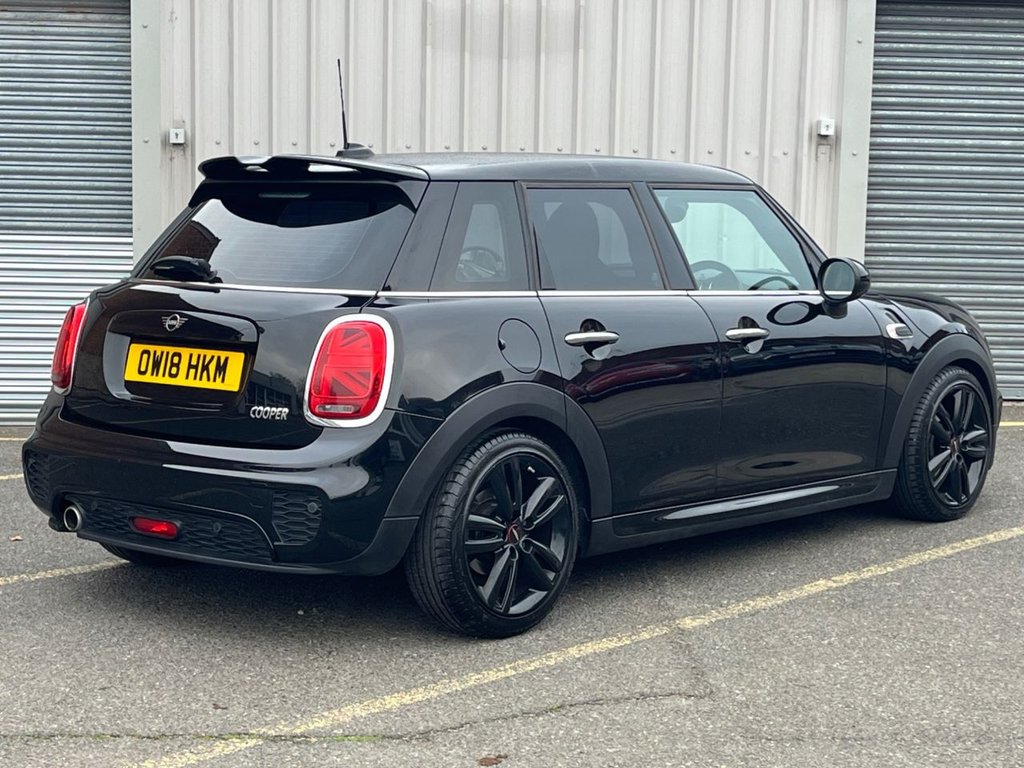 Used MINI Hatch 2018 for sale - 76039614: Photo 5