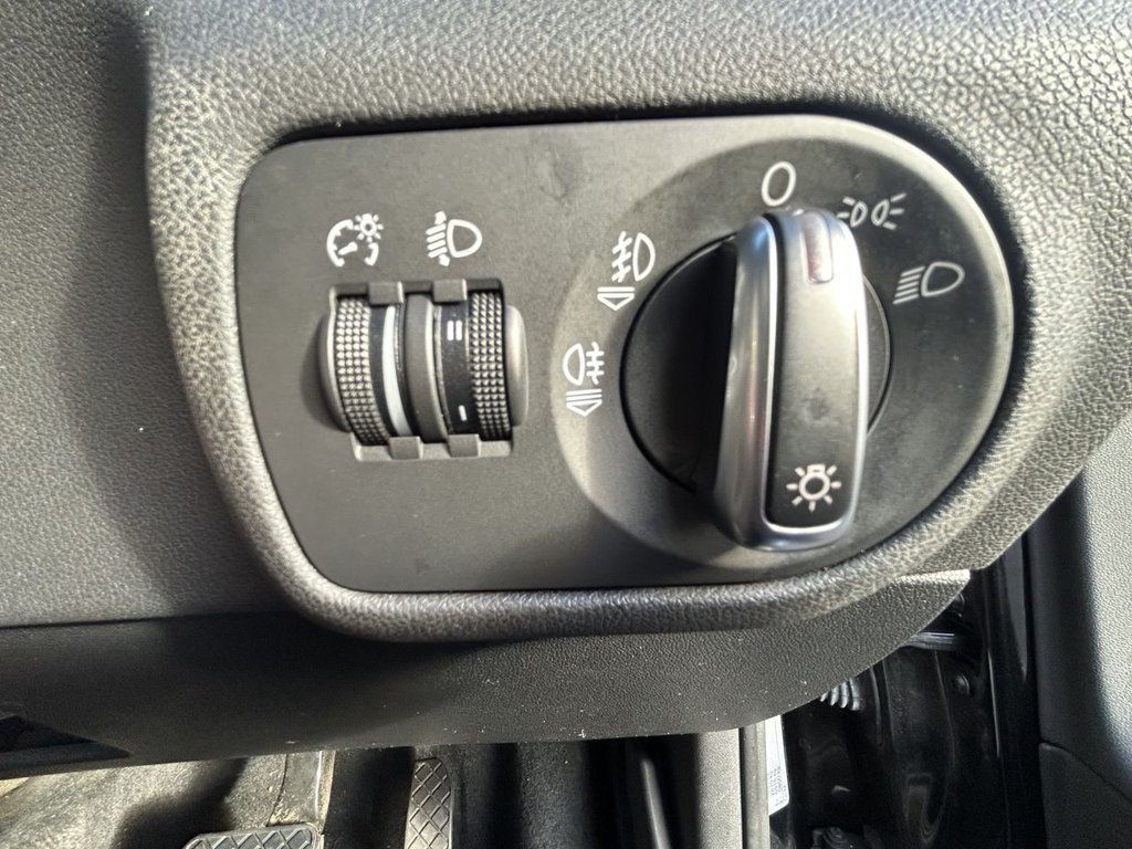 Used Audi A1 2014 for sale - 76345353: Photo 21
