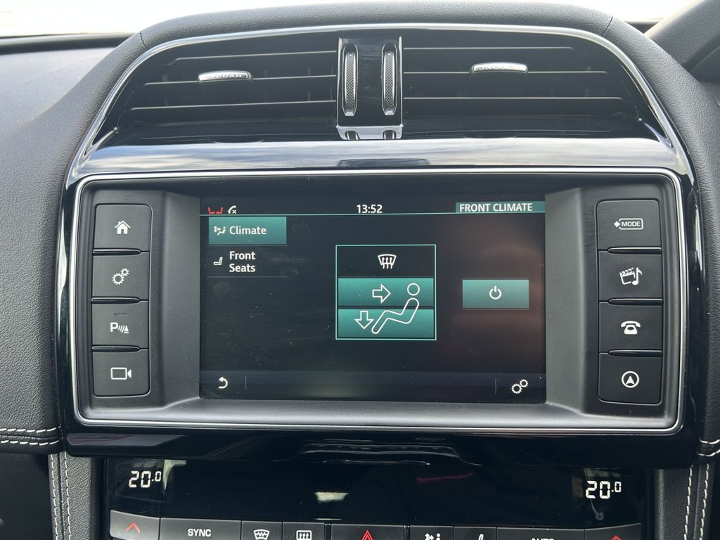 Used Jaguar F-Pace 2018 for sale - 76223536: Photo 21