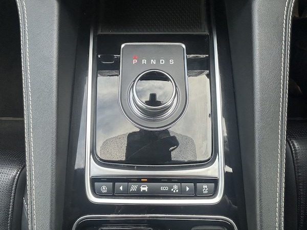 Used Jaguar F-Pace 2018 for sale - 76223536: Photo 24