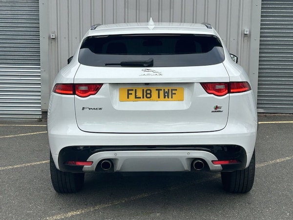 Used Jaguar F-Pace 2018 for sale - 76223536: Photo 4