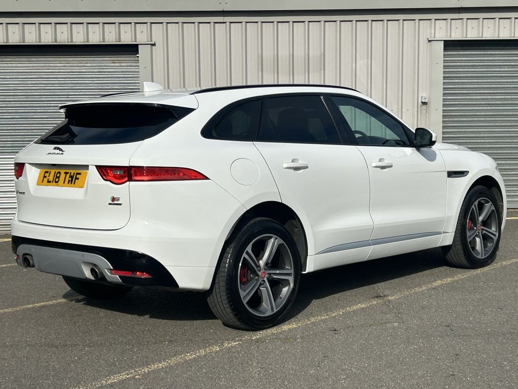 Used Jaguar F-Pace 2018 for sale - 76223536: Photo 5