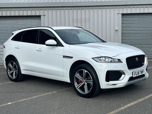 Used Jaguar F-Pace 2018 for sale - 76223536: Photo 7