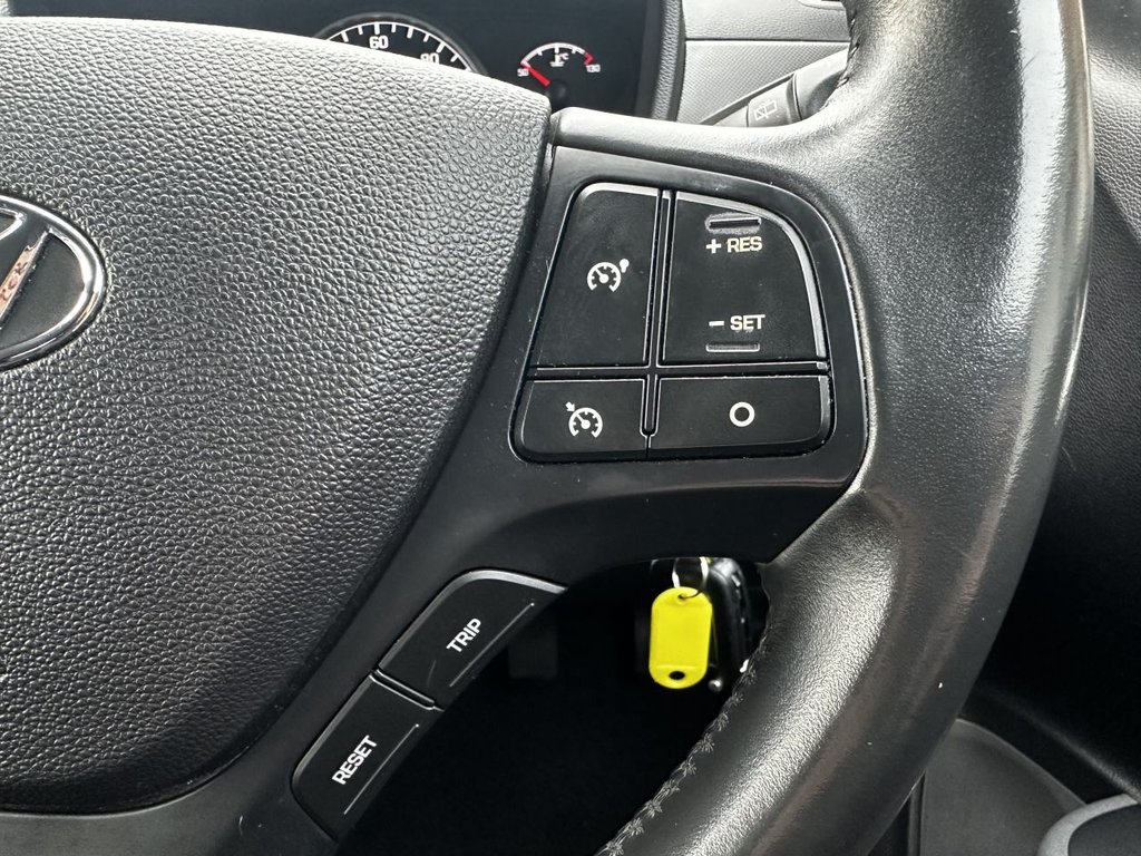 Used Hyundai i10 2018 for sale - 76867327: Photo 16