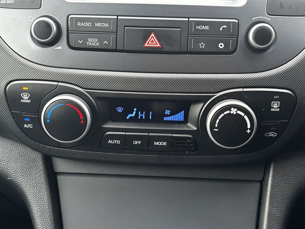 Used Hyundai i10 2018 for sale - 76867327: Photo 18