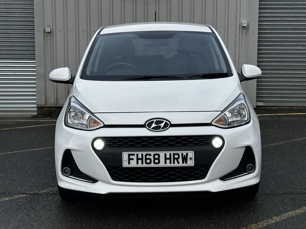 Used Hyundai i10 2018 for sale - 76867327: Photo 8