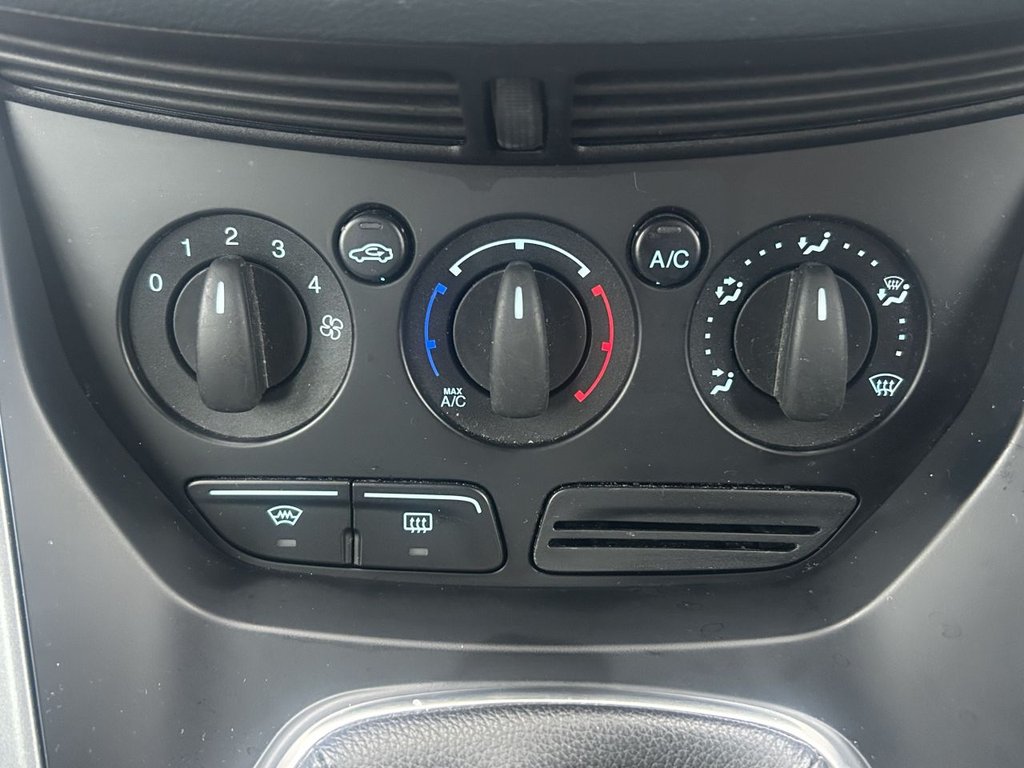 Used Ford C-Max 2015 for sale - 76768106: Photo 22