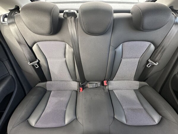Used Audi A1 2015 for sale - 76039358: Photo 11