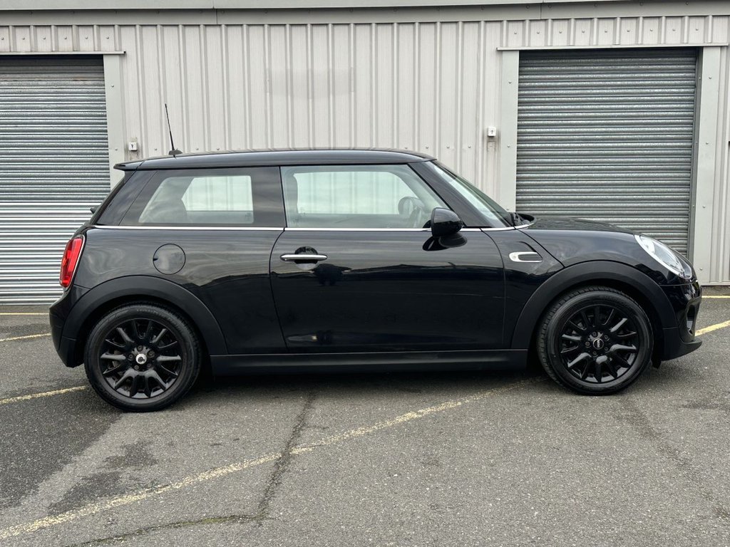 Used MINI Hatch 2018 for sale - 77250212: Photo 5