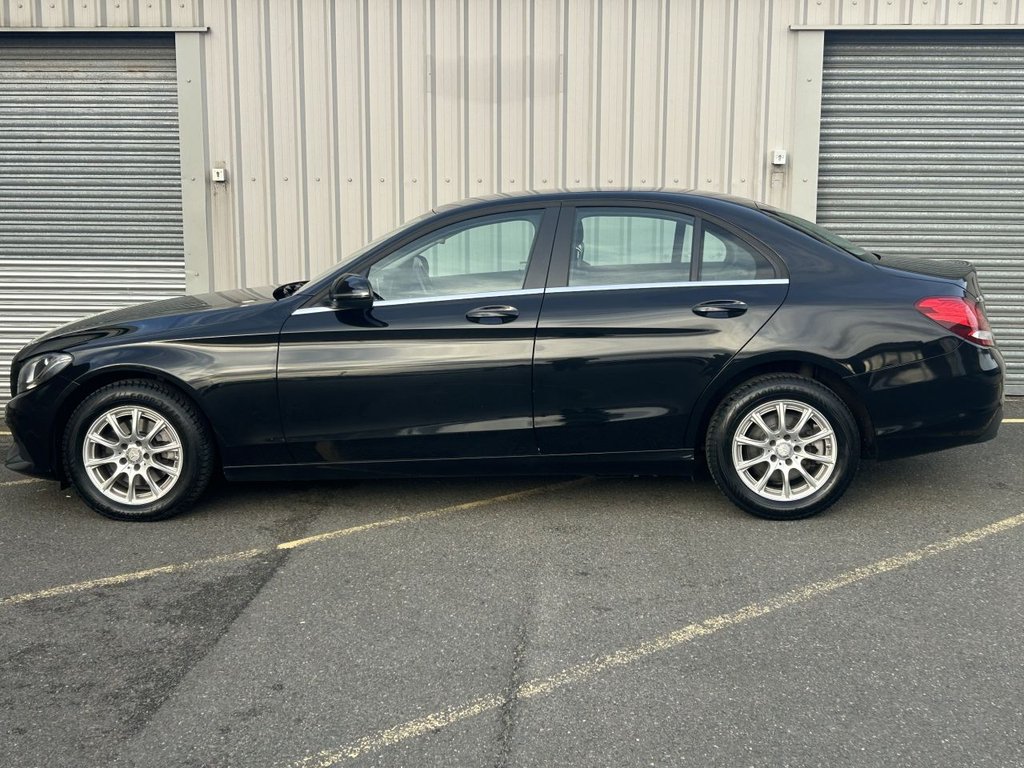 Used Mercedes-Benz C Class 2016 for sale - 76631806: Photo 2