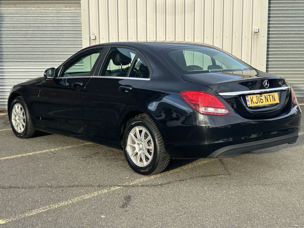 Used Mercedes-Benz C Class 2016 for sale - 76631806: Photo 3