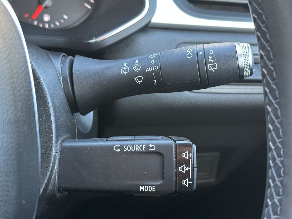 Used Renault Captur 2021 for sale - 76768111: Photo 22