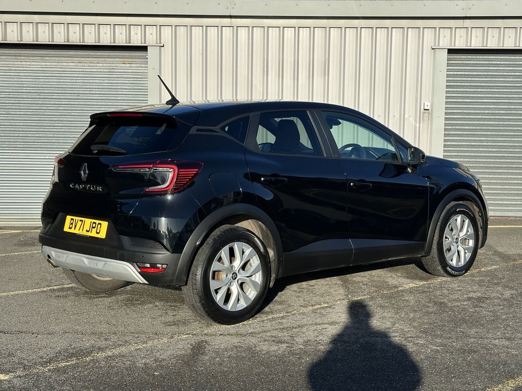 Used Renault Captur 2021 for sale - 76768111: Photo 5