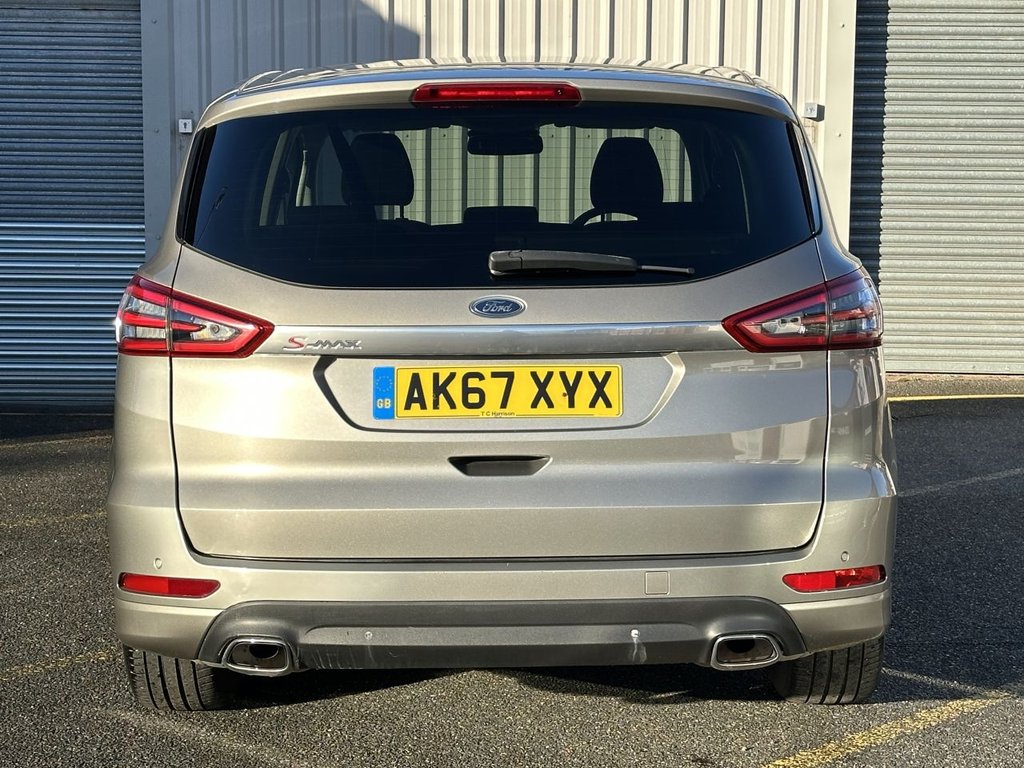 Used Ford S-Max 2018 for sale - 76279544: Photo 4