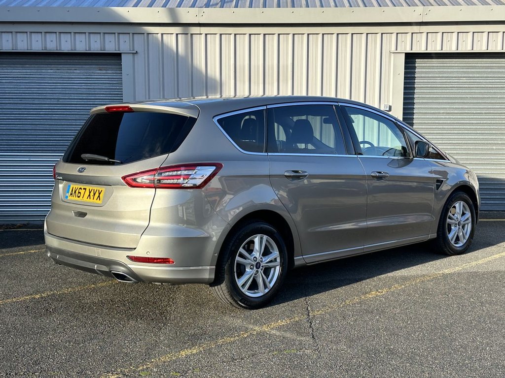 Used Ford S-Max 2018 for sale - 76279544: Photo 5