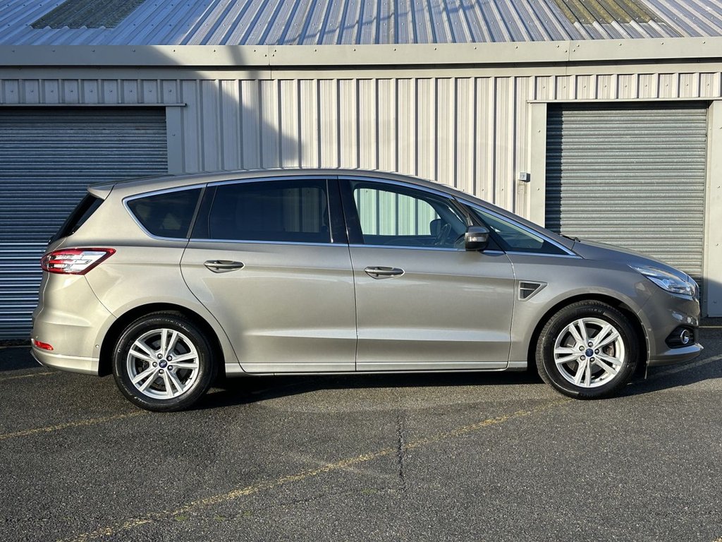 Used Ford S-Max 2018 for sale - 76279544: Photo 6