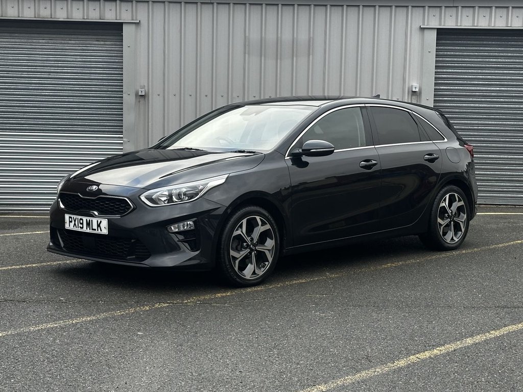 Used Kia Ceed 2019 for sale - 76820549: Photo 1