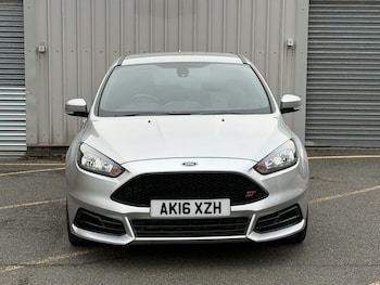Used Ford Focus 2016 for sale - 76266580: Photo 4