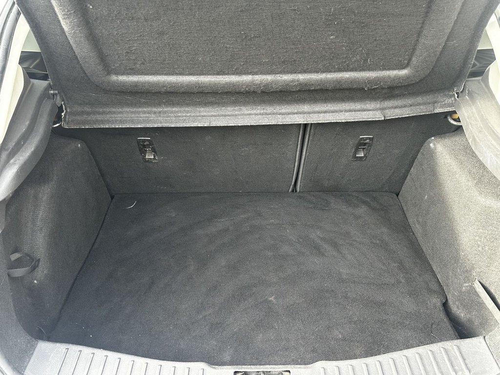 Used Ford Focus 2015 for sale - 76454015: Photo 11