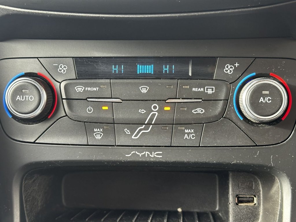 Used Ford Focus 2015 for sale - 76454015: Photo 21