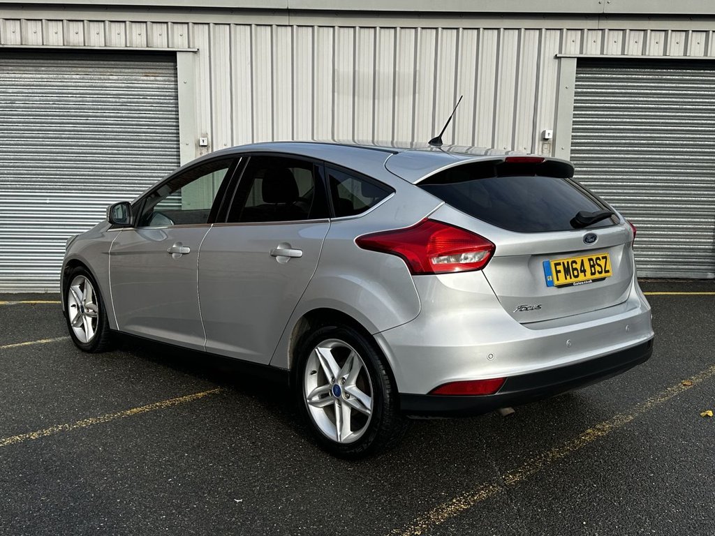 Used Ford Focus 2015 for sale - 76454015: Photo 3