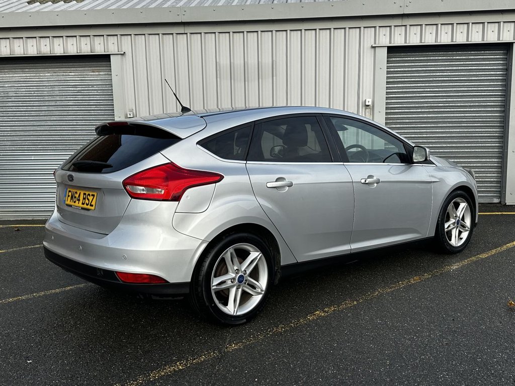 Used Ford Focus 2015 for sale - 76454015: Photo 5