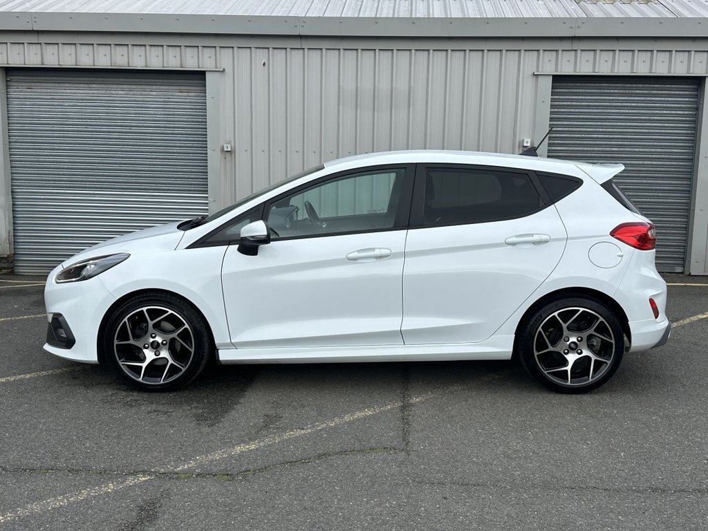 Used Ford Fiesta 2019 for sale - 78082234: Photo 2