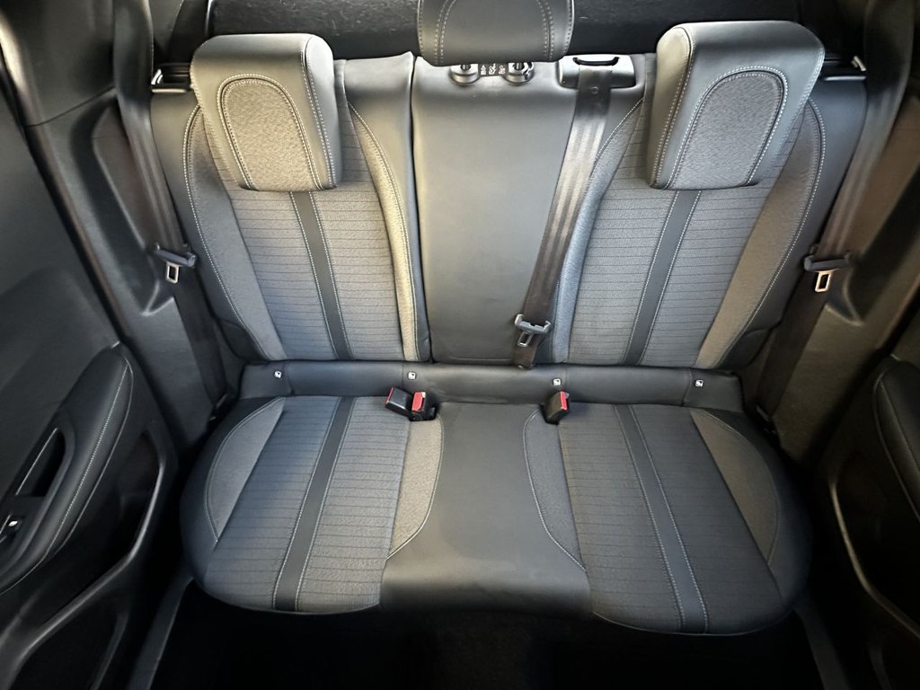 Used Peugeot 2008 2021 for sale - 76900373: Photo 17