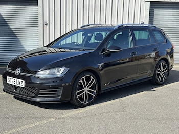 Used Volkswagen Golf 2015 for sale - 75960946: Photo