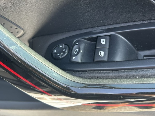 Used Peugeot 208 2018 for sale - 76256003: Photo 26