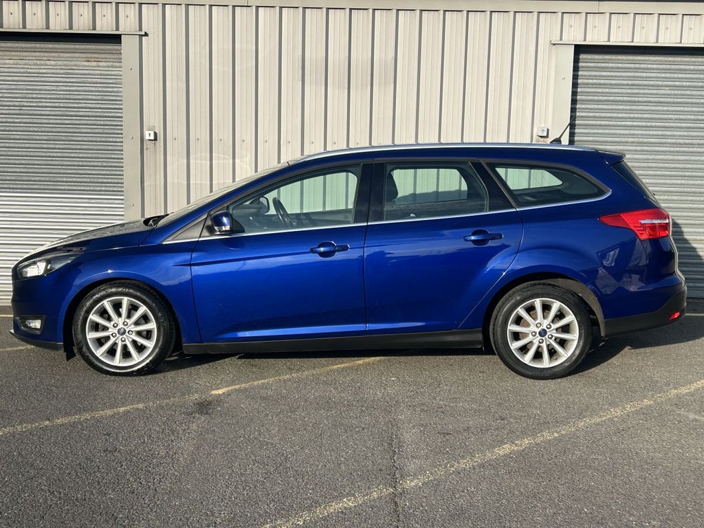 Used Ford Focus 2017 for sale - 76509641: Photo 2