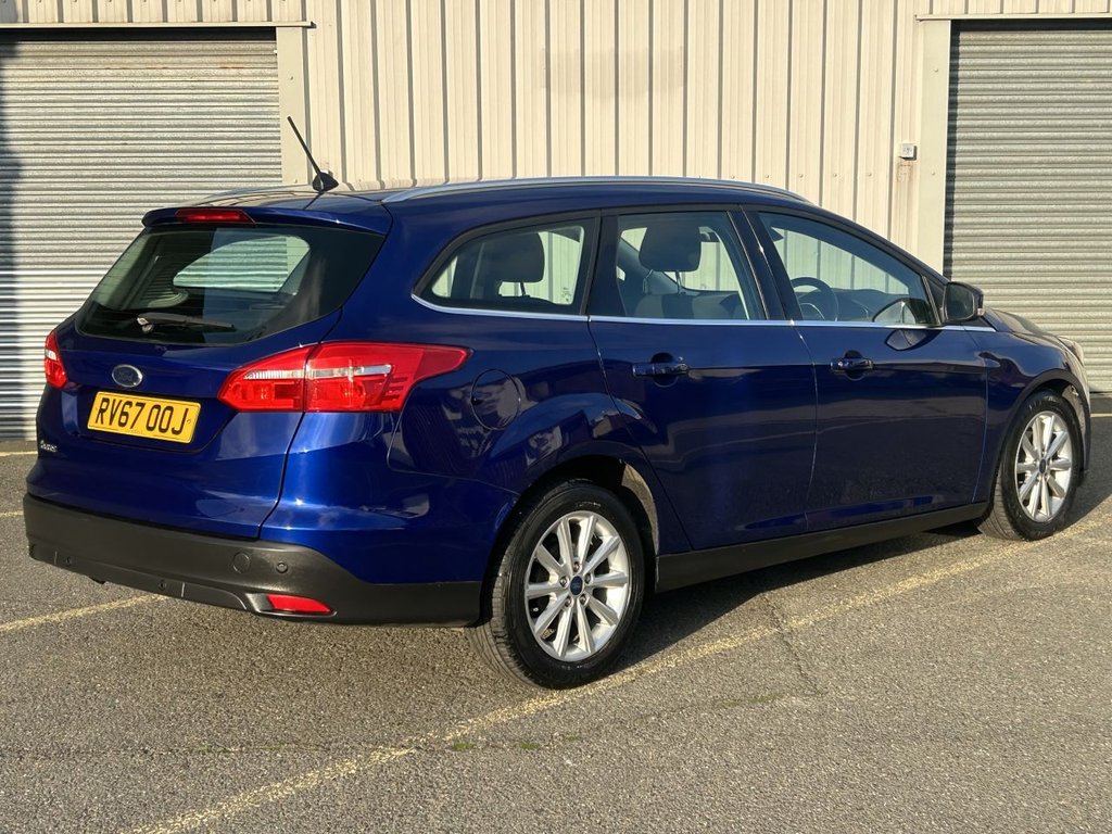 Used Ford Focus 2017 for sale - 76509641: Photo 5