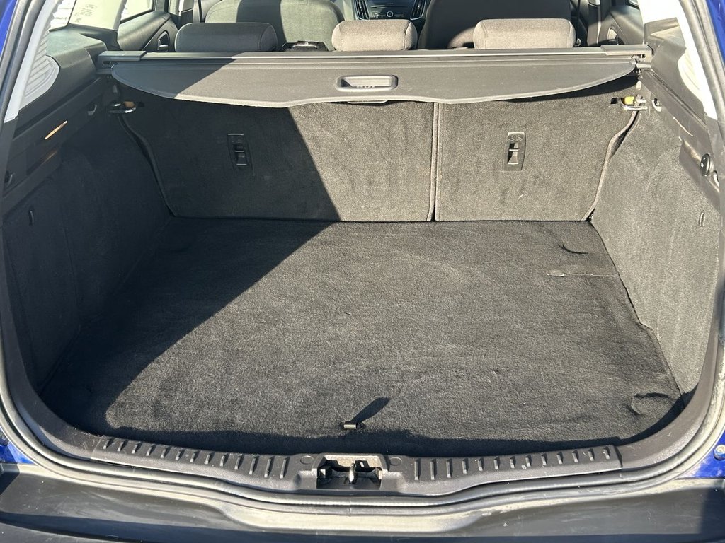 Used Ford Focus 2017 for sale - 76509641: Photo 9