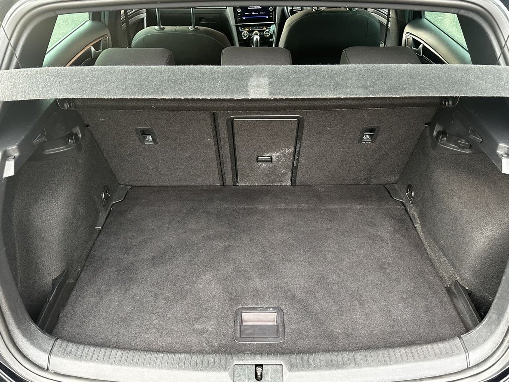 Used Volkswagen Golf 2020 for sale - 77080352: Photo 11