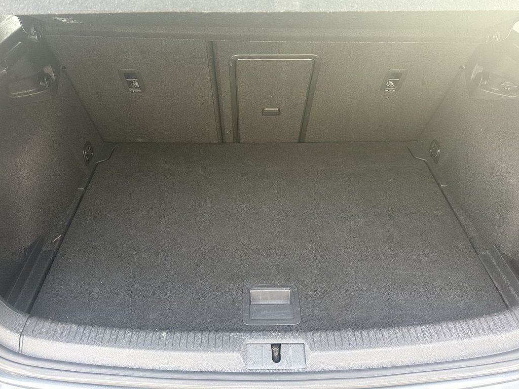 Used Volkswagen Golf 2018 for sale - 77571567: Photo 9