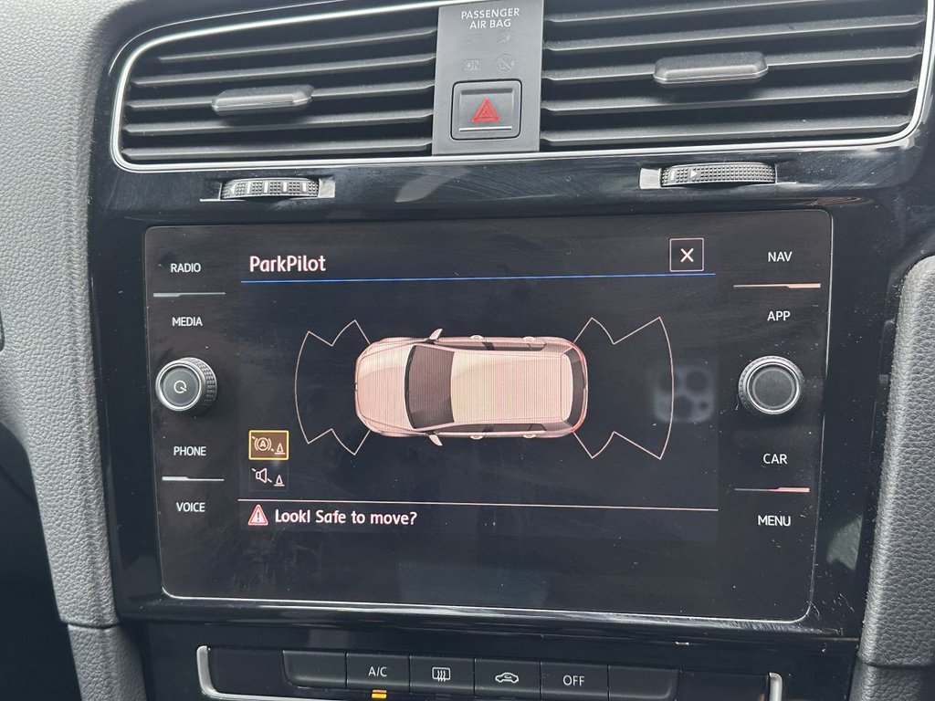 Used Volkswagen Golf 2017 for sale - 76725115: Photo 16