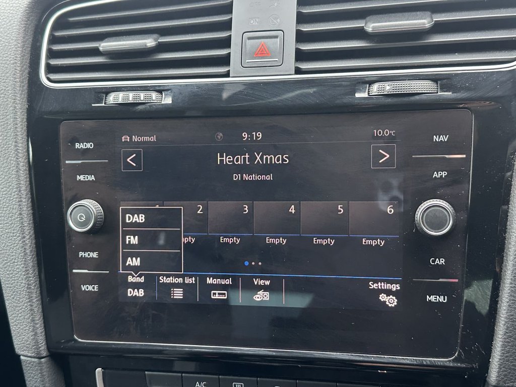 Used Volkswagen Golf 2017 for sale - 76725115: Photo 19