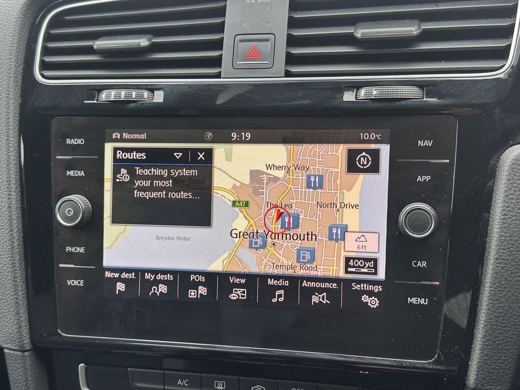 Used Volkswagen Golf 2017 for sale - 76725115: Photo 21