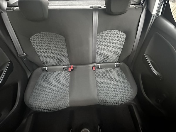 Used Vauxhall Corsa 2015 for sale - 76098194: Photo 10